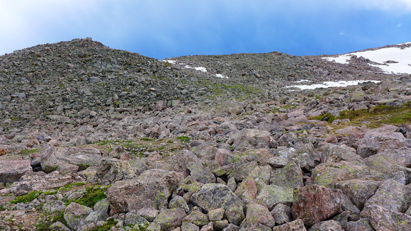 The final saddle. Had to go this route to avoid snowfield and chasm.